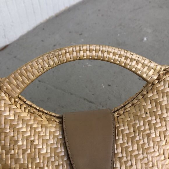 Vintage Impulse by Sharif  - Picture 7 of 11